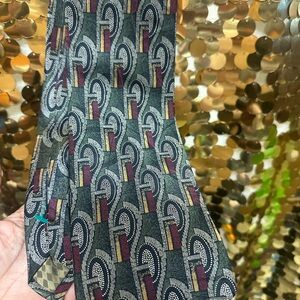 Geometric Patterned Tie in Black, Gray, and Red